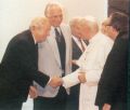 Jean-Marie Le Pen et Jean-Paul II.jpg